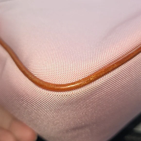 Dooney & Bourke Nylon Small Kimberly Crossbody Casual Chic Everyday Bag - Picture 7 of 11